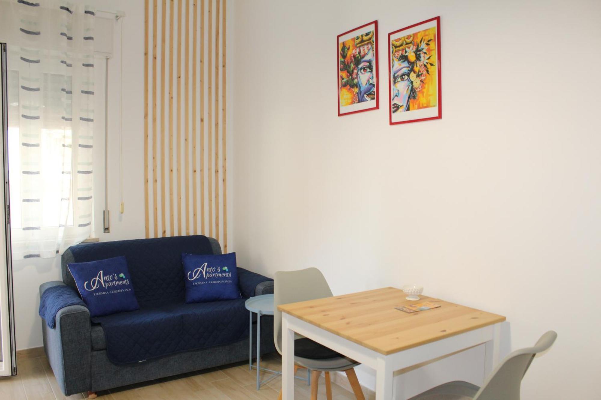 Anto'S Apartment - Giardini-Naxos Zewnętrze zdjęcie