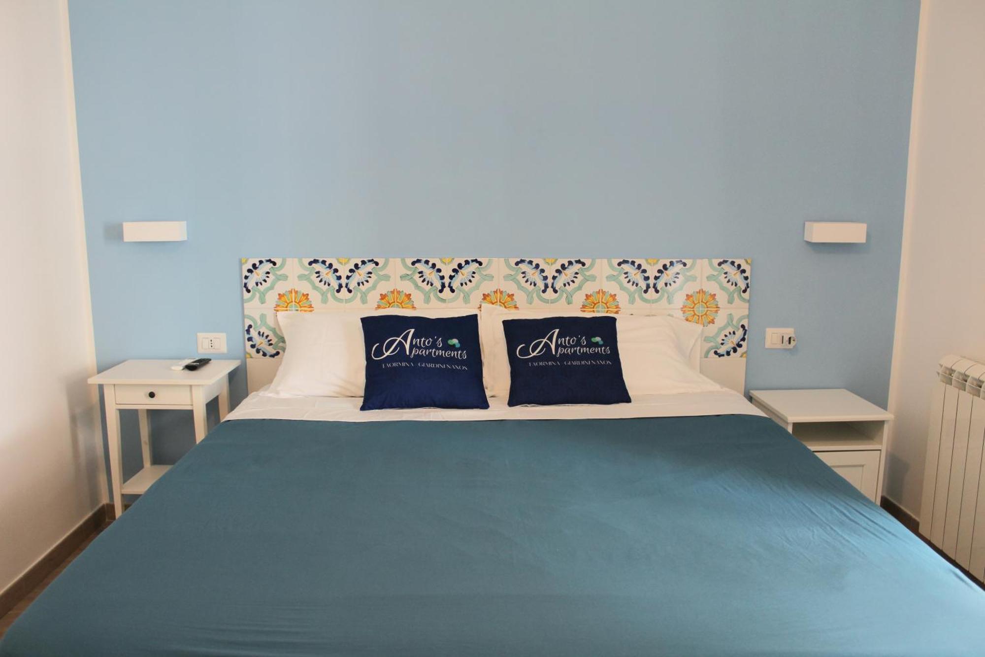 Anto'S Apartment - Giardini-Naxos Zewnętrze zdjęcie