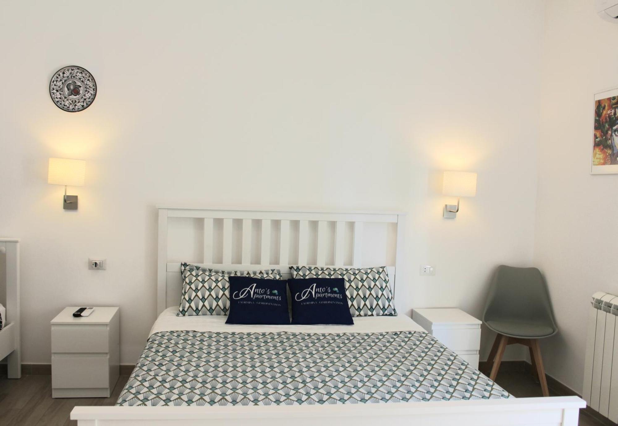 Anto'S Apartment - Giardini-Naxos Zewnętrze zdjęcie