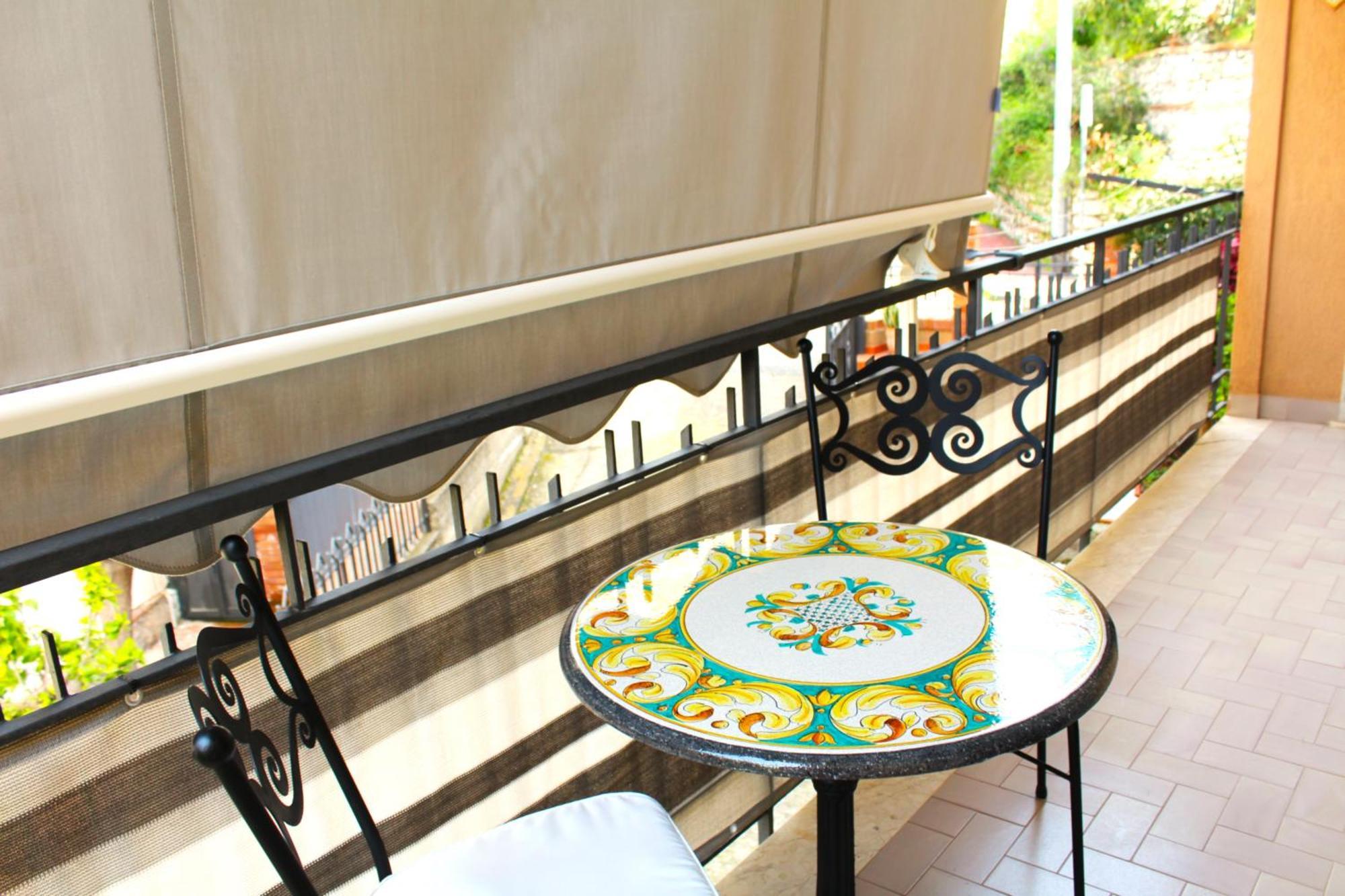 Anto'S Apartment - Giardini-Naxos Zewnętrze zdjęcie